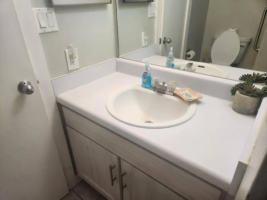 Beautiful Beachfront 1Br 1Ba Stunning Views Panama City Beach