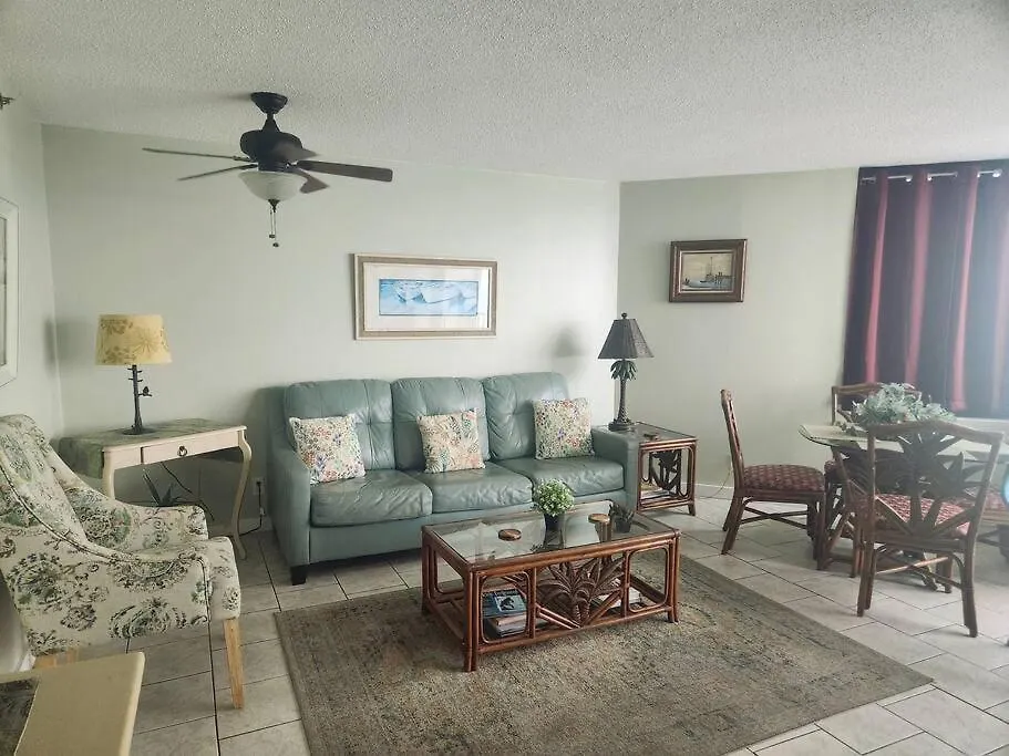 Beautiful Beachfront 1Br 1Ba Stunning Views Panama City Beach Apartman