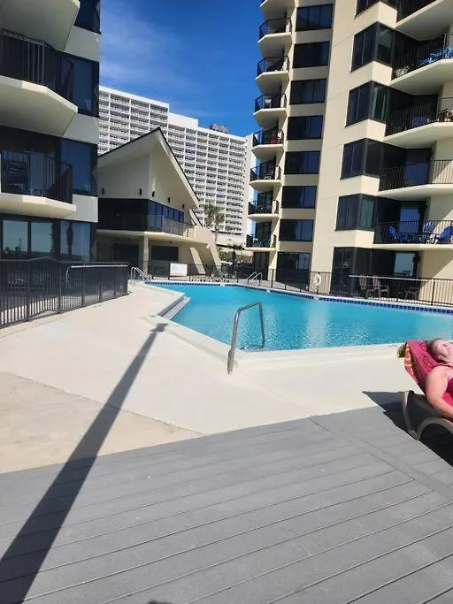 Beautiful Beachfront 1Br 1Ba Stunning Views Panama City Beach Apartmán